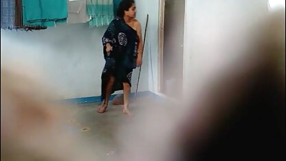 Չեխիայի որսորդ 546-sexy փոքրիկ հնդկական մորաքույրը սեքս տղայի հետ զինվորը կլինի anally կախարդել շատ գումար